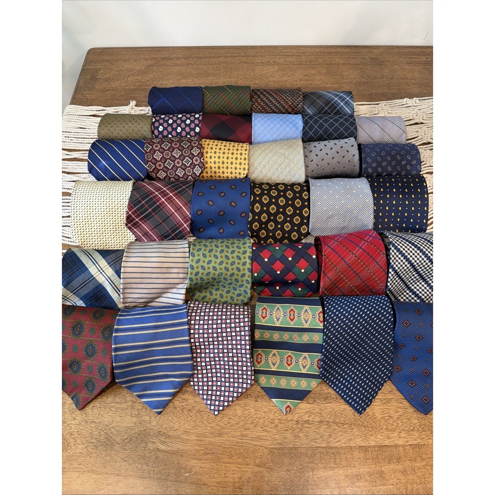 Vintage Tommy Hilfiger Mens Ties 100% Italian Silk Made USA Collegiate Lot Of 34